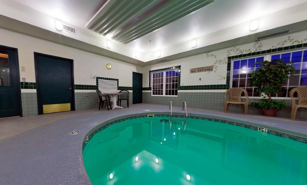 Country Inn & Suites By Radisson, Salina, Ks Ngoại thất bức ảnh