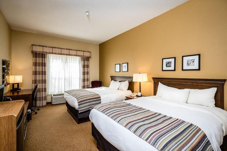 Country Inn & Suites By Radisson, Salina, Ks Ngoại thất bức ảnh
